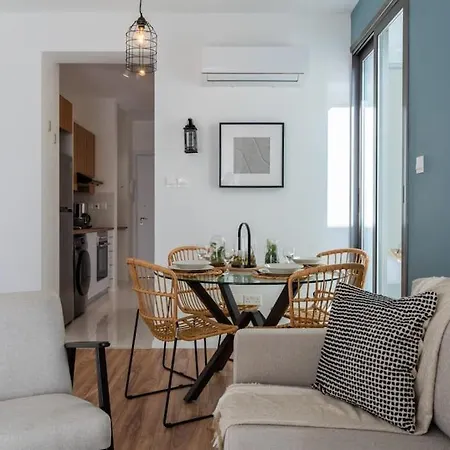 アパート Moon Light 1-bedroom In