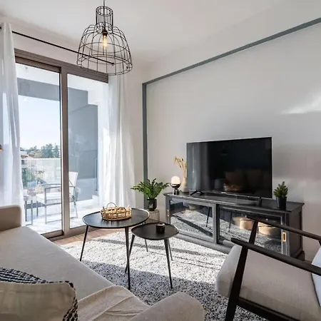 Moon Light 1-bedroom In Apartman