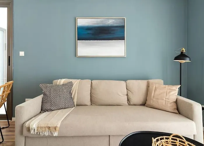 Moon Light 1-bedroom In