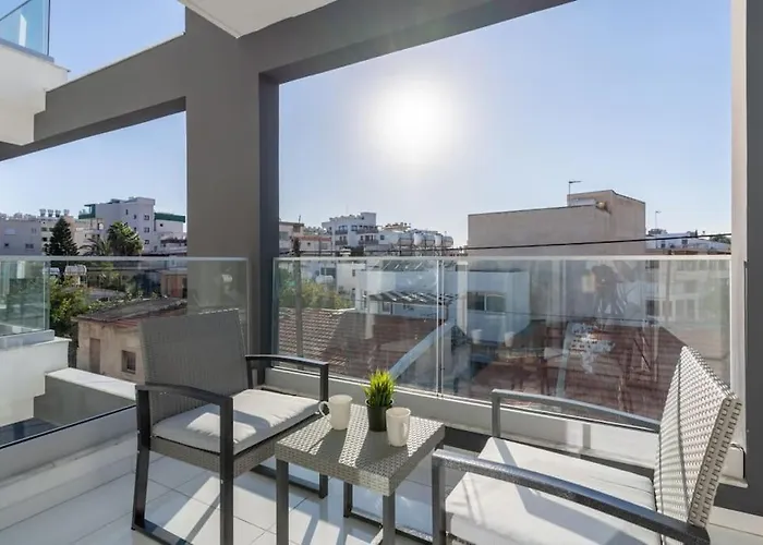 Apartment Moon Light 1-bedroom In *